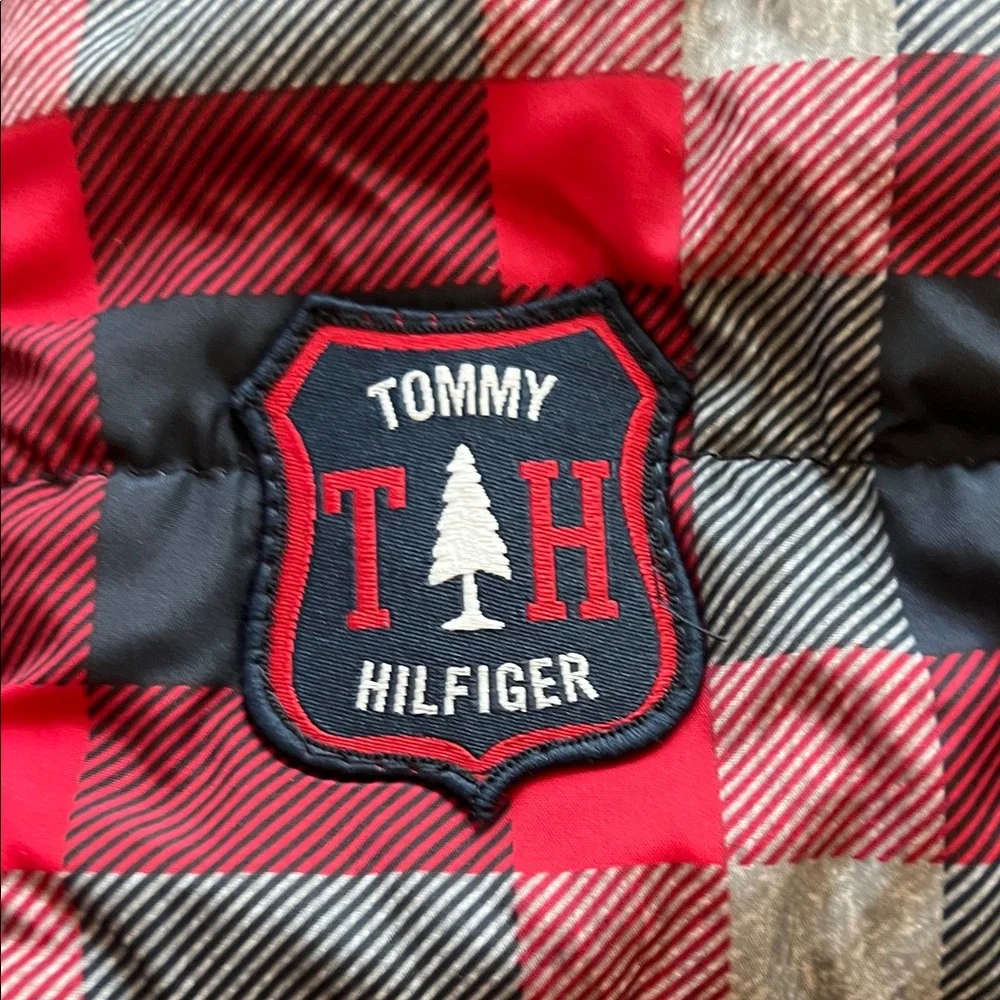 Tommy Hilfiger Plaid Vest Boys 3T Red Blue Puffer Vest Layering Piece